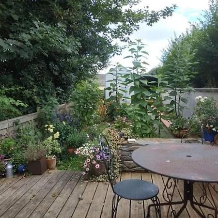 La Maison Des Fleurs Scrignac Luaran gambar